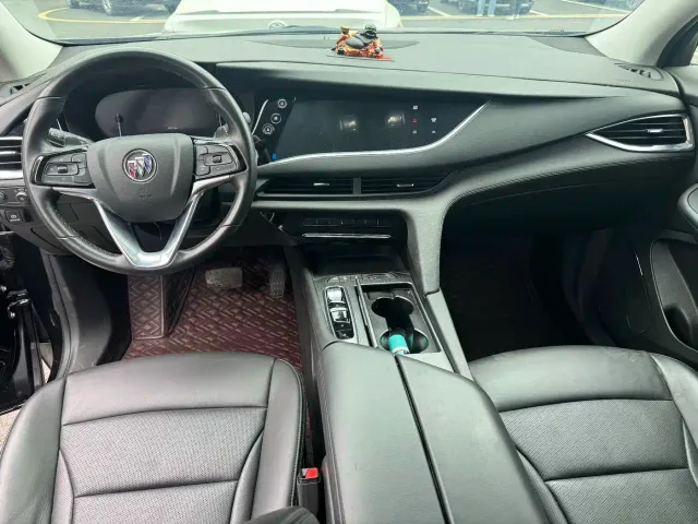 Buick Enclave — Фото автомобиля 4