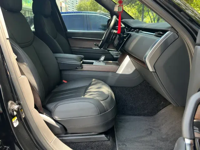 Land Rover Range Rover — Фото автомобиля 13
