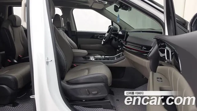 Kia Carnival 4th Gen — Фото автомобиля 11