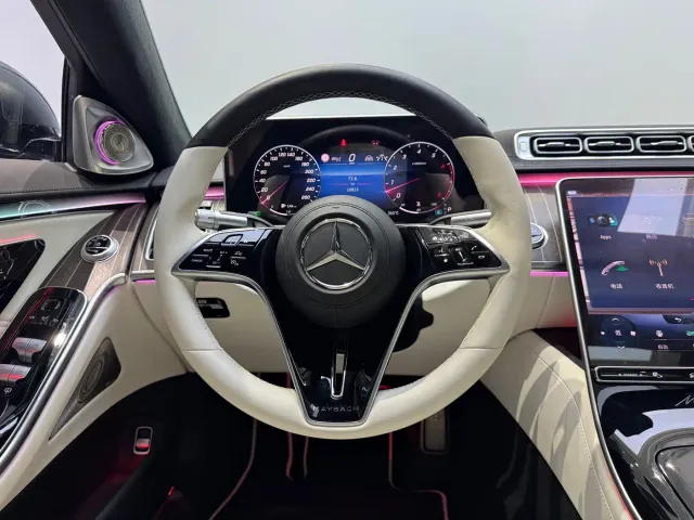 Mercedes-Benz Maybach S-Class — Фото автомобиля 26