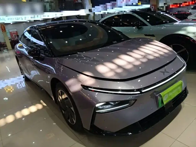 Xpeng P7+ — Фото автомобиля 3