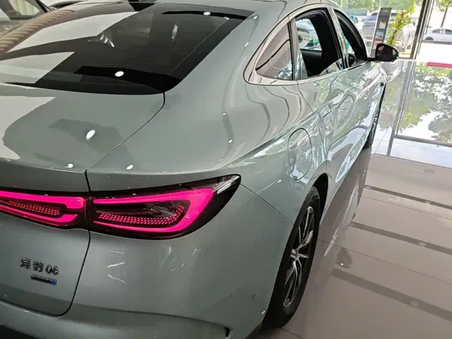 BYD Seal 06 — Фото автомобиля 7