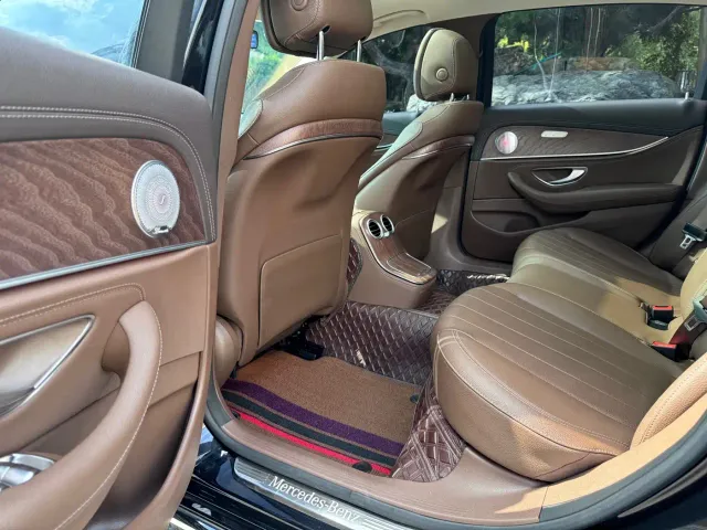 Mercedes-Benz Mercedes-Benz E-Class 2023 E 300 L Luxury — Фото автомобиля 10