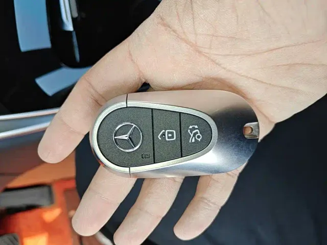 Mercedes-Benz GLC-Class — Фото автомобиля 8