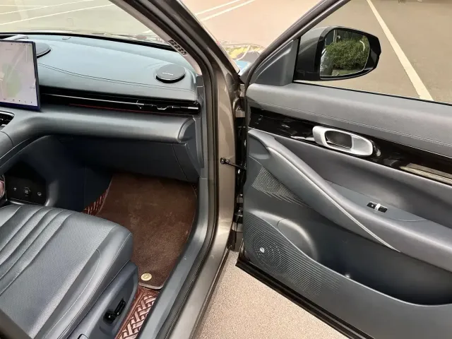 Geely Galaxy E5 — Фото автомобиля 10