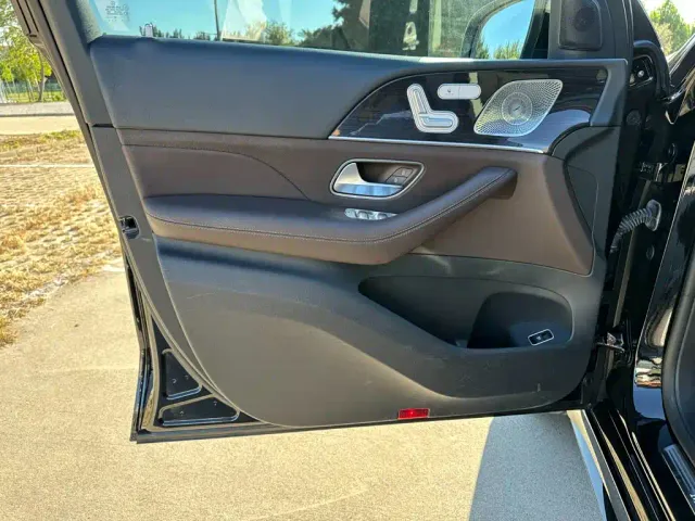 Mercedes-Benz GLE-Class — Фото автомобиля 14