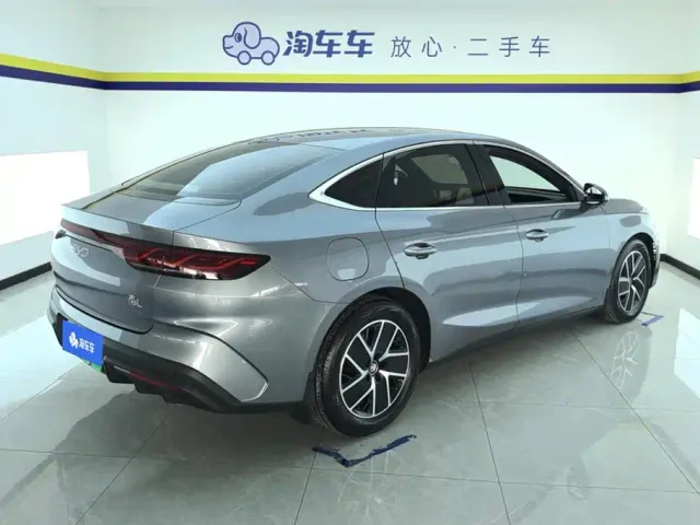 BYD Qin L — Фото автомобиля 3