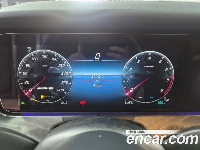Mercedes-Benz AMG GT 4 двери 43 4MATIC+ — Фото автомобиля 8
