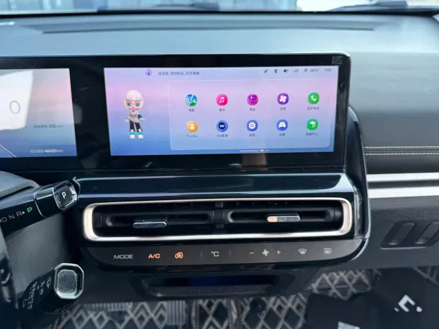 Baojun KiWi EV — Фото автомобиля 16