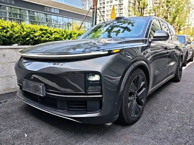 Фотография автомобиля — Li Auto L9