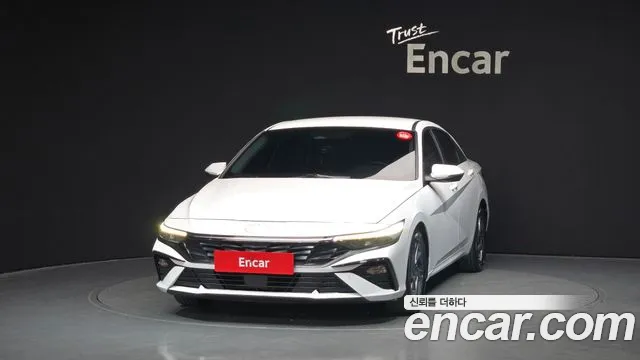 Hyundai AVANTE Новый Avante (CN7) — Фото автомобиля 3