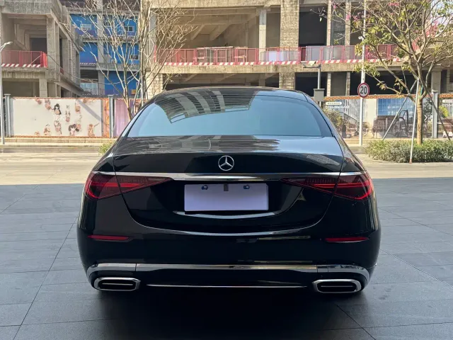 Mercedes-Benz Maybach S-Class — Фото автомобиля 11