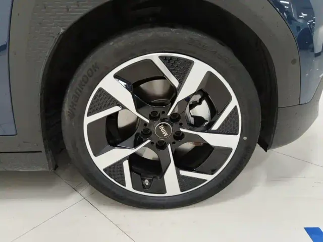 MINI Electric MINI ACEMAN — Фото автомобиля 6