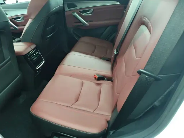 Jetour X70 Plus — Фото автомобиля 16