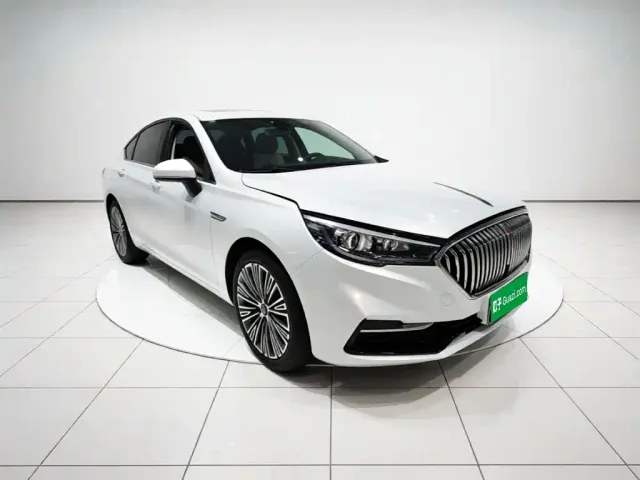 Hongqi H5 — Фото автомобиля 3