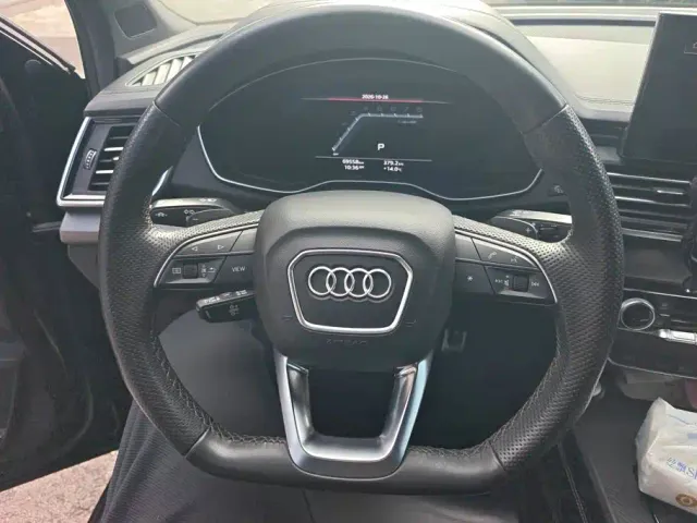 Audi Q5L — Фото автомобиля 15