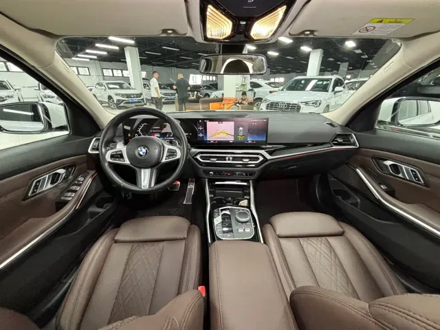 BMW 3 Series — Фото автомобиля 13