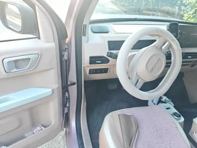 Geely Panda — Фото автомобиля 6