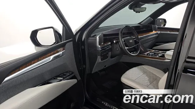 Cadillac Escalade — Фото автомобиля 15