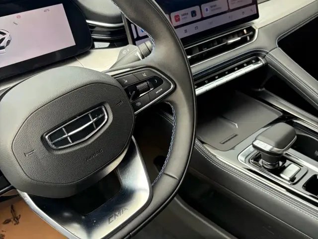 Geely Xingrui — Фото автомобиля 10