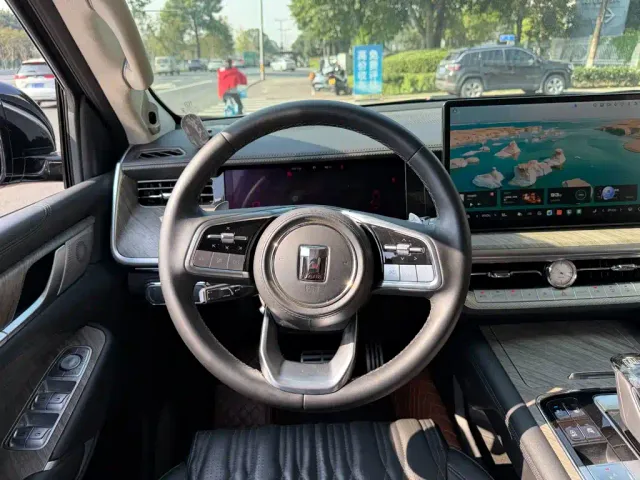 Tank 500 — Фото автомобиля 14