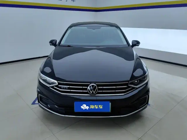 Volkswagen Magotan — Фото автомобиля 2