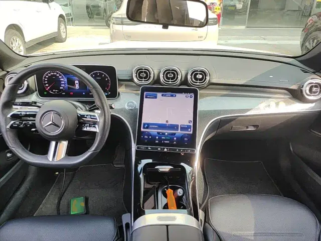 Mercedes-Benz C-Class — Фото автомобиля 9