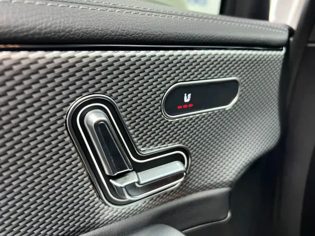 Mercedes-Benz A-Class — Фото автомобиля 11
