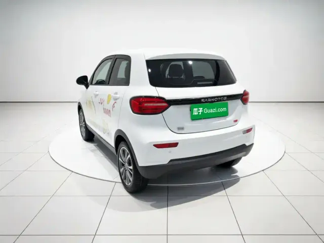 Leapmotor T03 — Фото автомобиля 4