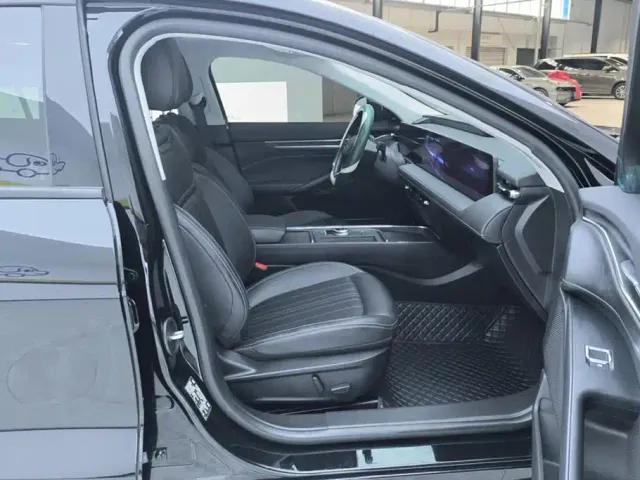 Ford Mondeo — Фото автомобиля 8