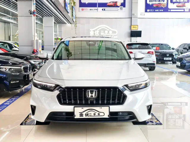 Honda Inspire — Фото автомобиля 2