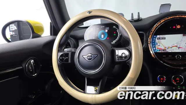 MINI Cooper Cooper Electric — Фото автомобиля 13