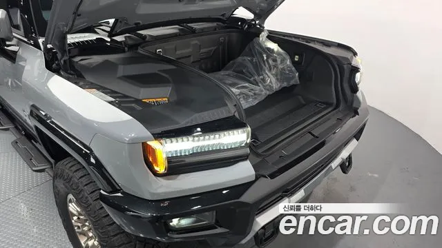 GMC Hummer EV — Фото автомобиля 6
