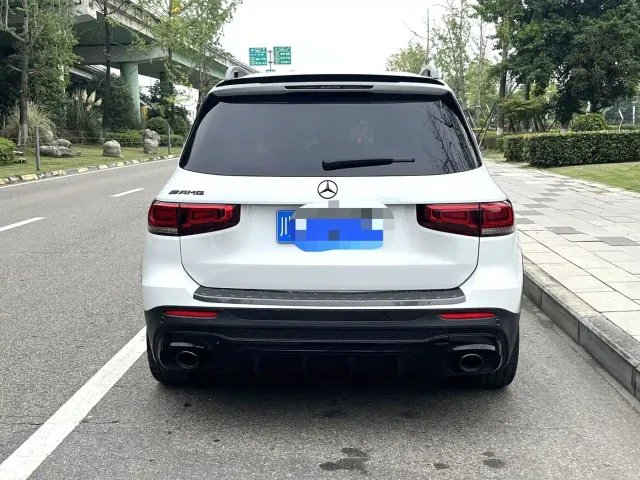 Mercedes-Benz GLB AMG — Фото автомобиля 8