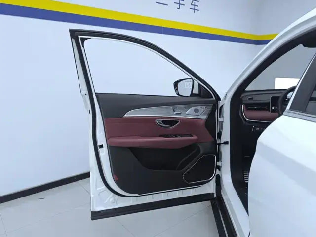 Jetour X70 Plus — Фото автомобиля 7