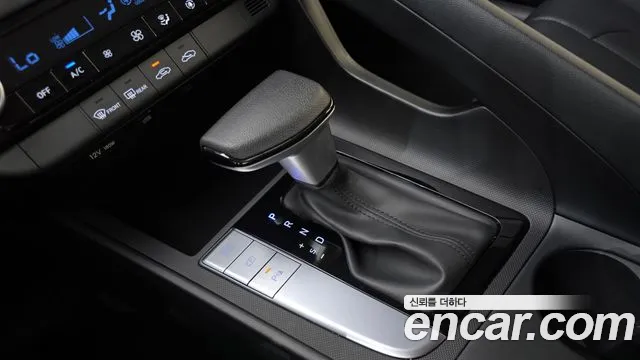 Hyundai AVANTE Новый Avante (CN7) — Фото автомобиля 9