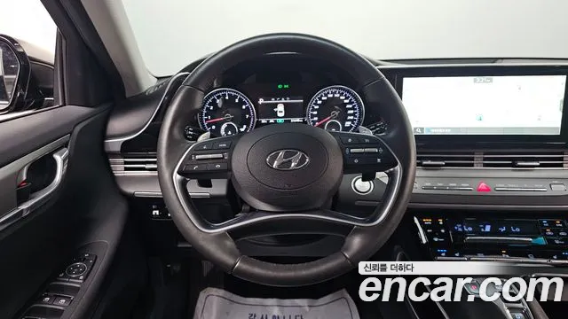 Hyundai Grandeur Новый Grandeur IG 3.0 LPi (Для проката) — Фото автомобиля 12