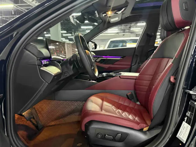 BMW 5 Series — Фото автомобиля 8
