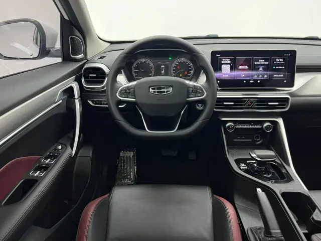 Geely Binyue — Фото автомобиля 19