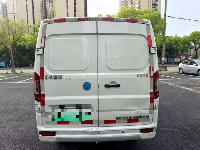Dongfeng Yufeng Yufeng EM26 — Фото автомобиля 7