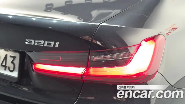 BMW 3 Series — Фото автомобиля 8