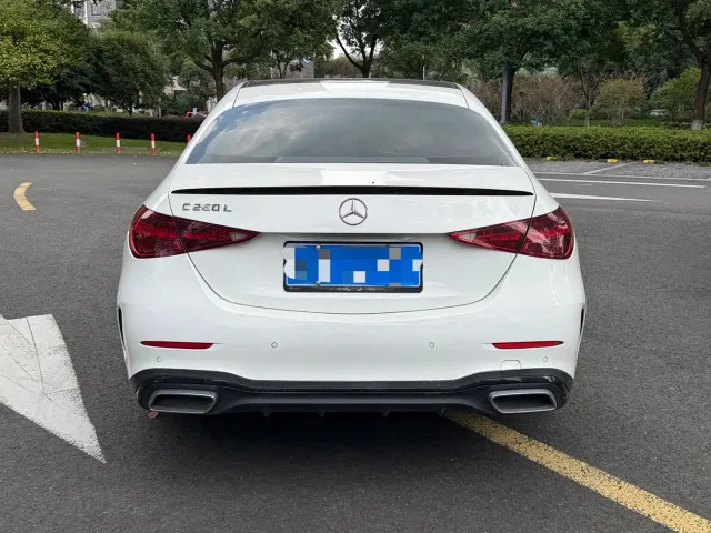 Mercedes-Benz C-Class — Фото автомобиля 12