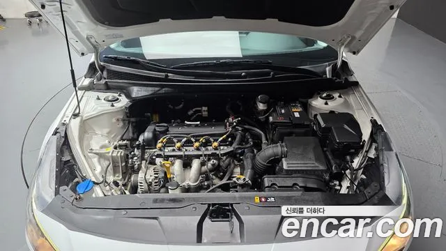 Hyundai AVANTE Avante (CN7) 1.6 LPi (Для проката) — Фото автомобиля 6