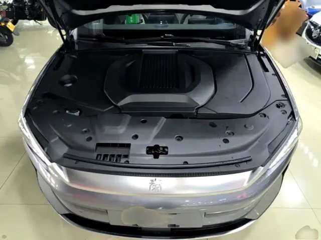 BYD Qin PLUS — Фото автомобиля 19