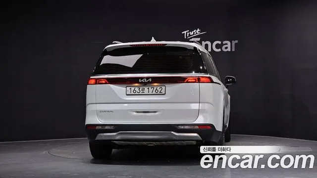 Kia Canival Carnival 4 поколение Дизель 9 мест Noblesse — Фото автомобиля 4