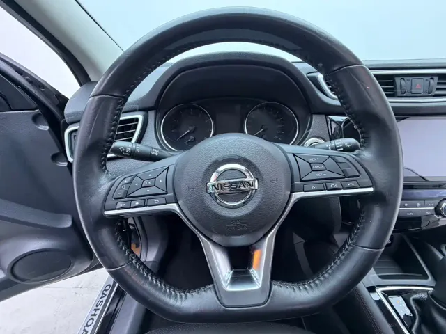 Nissan Qashqai 2021 2.0L CVT Luxury Version — Фото автомобиля 6
