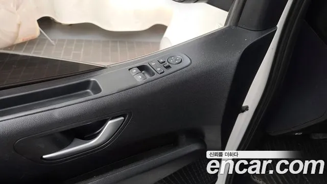 Hyundai Staria Staria Карго 5 мест — Фото автомобиля 27