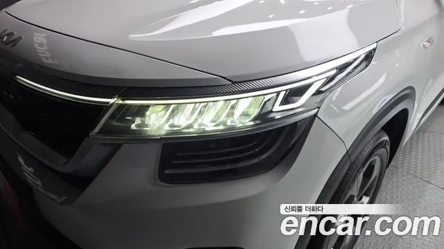 Kia Seltos Seltos Бензин 1.6 турбо 2WD — Фото автомобиля 21