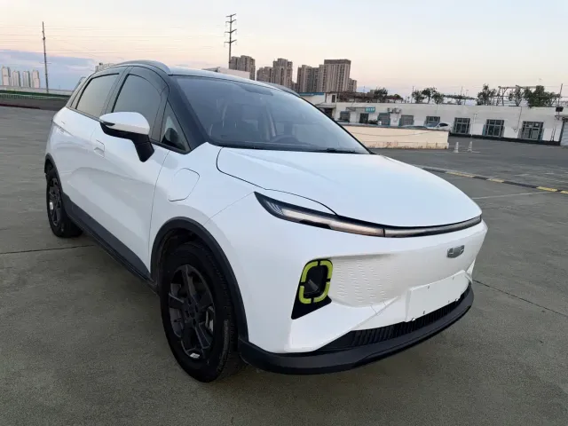 Geely Geometry E Firefly — Фото автомобиля 3