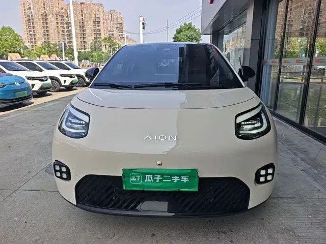 Aion AION UT 2025 420 Intelligent Premium Edition — Фото автомобиля 2